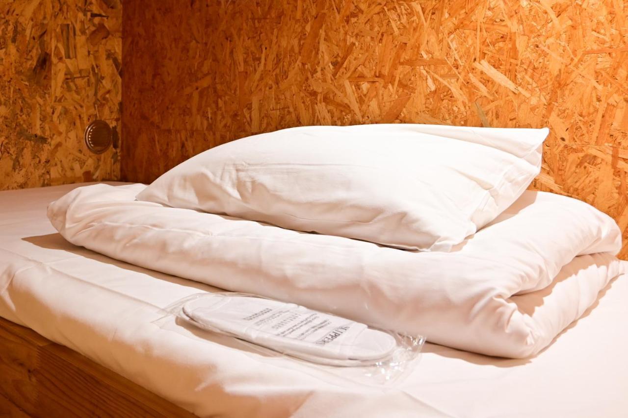 Kawaramachi Domitory Hotel Takamatsu Ngoại thất bức ảnh